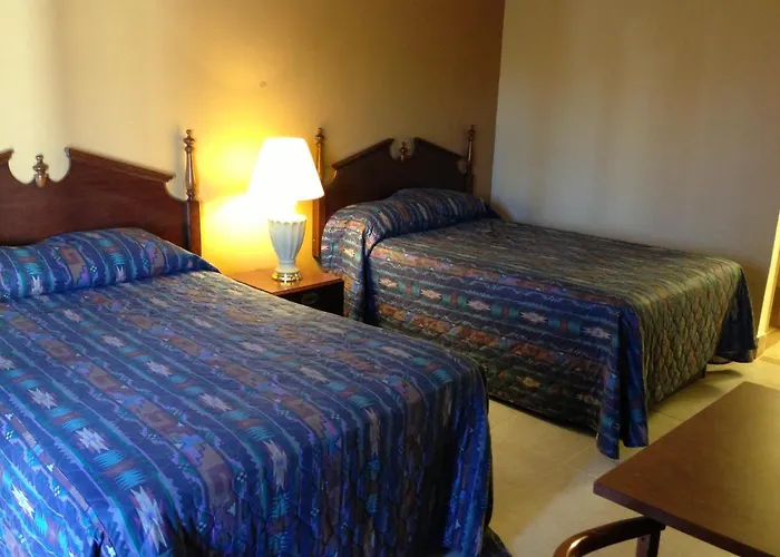 Cloud 9 Inn