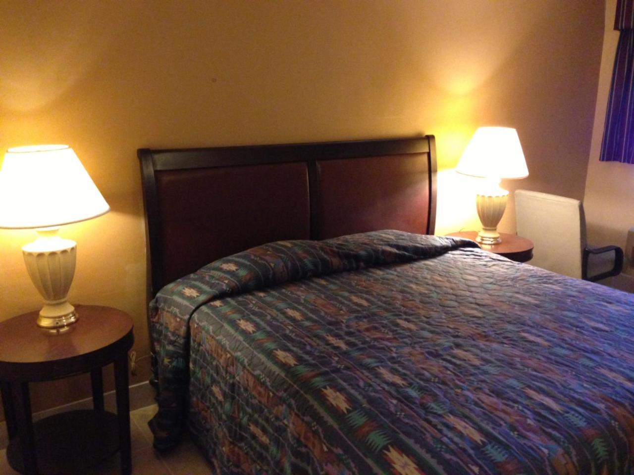 Cloud 9 Hotel